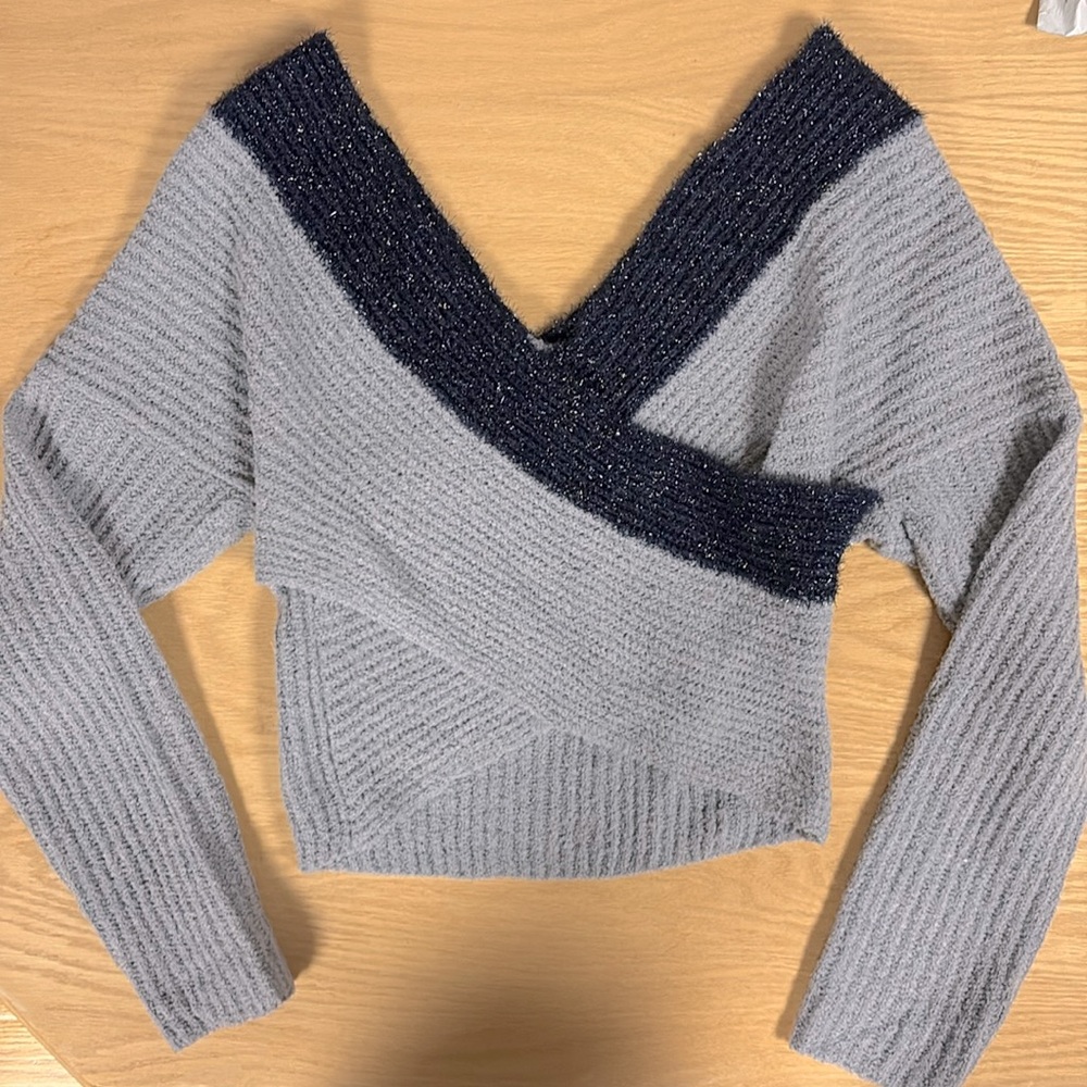 Reformation Crossover Sweater XS